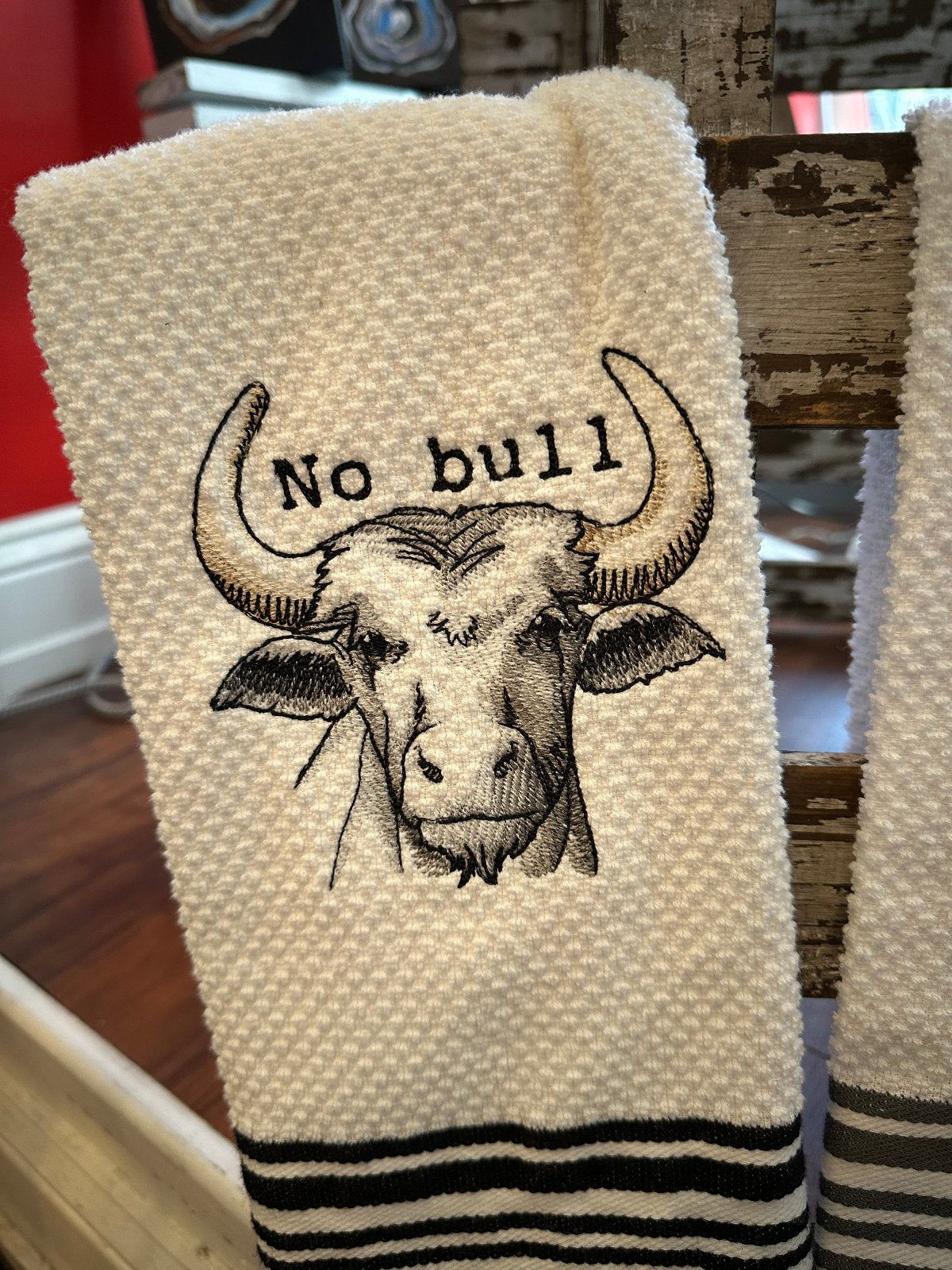 Busy Bee Boutique - Towels