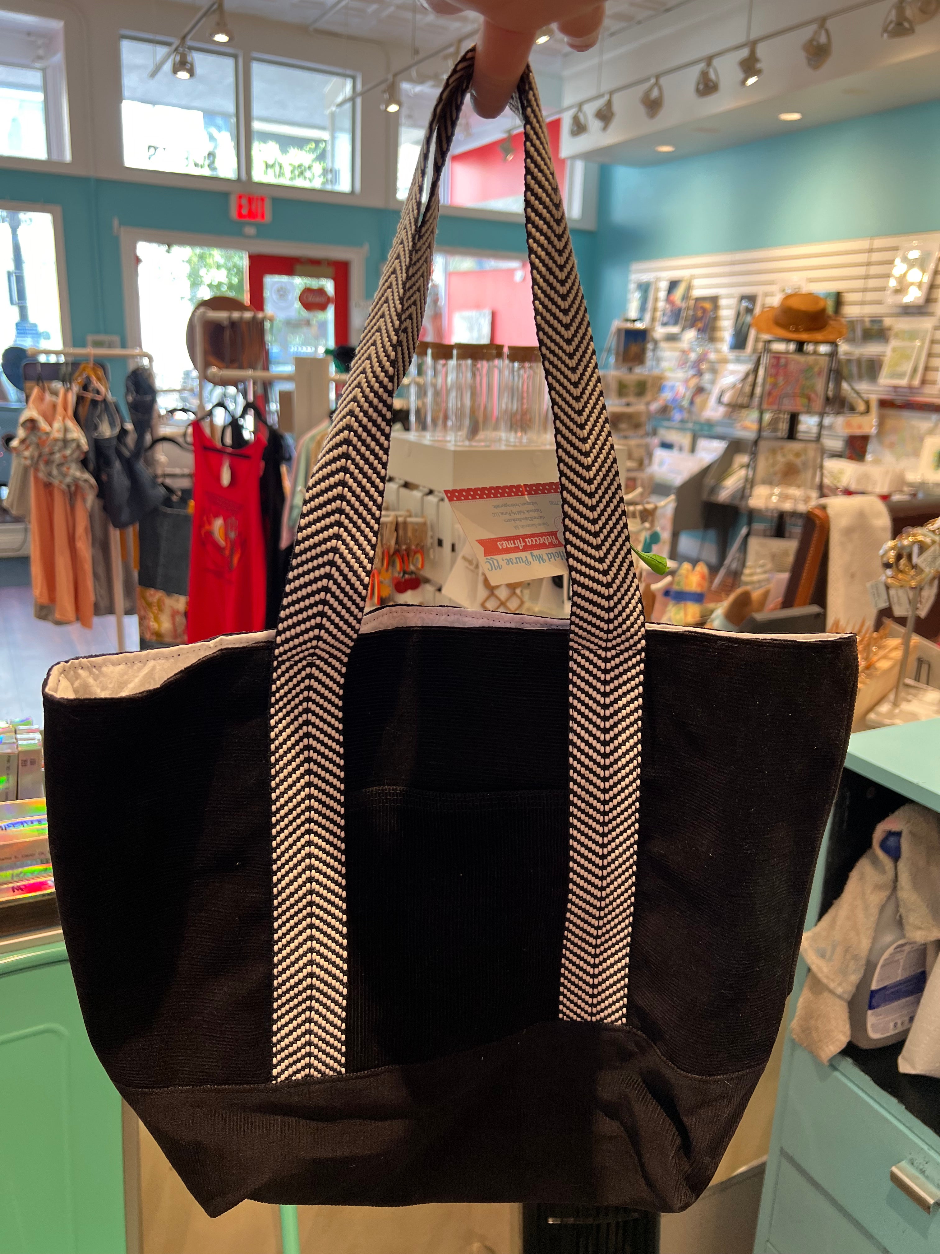 Hold My Purse: Tote Bags