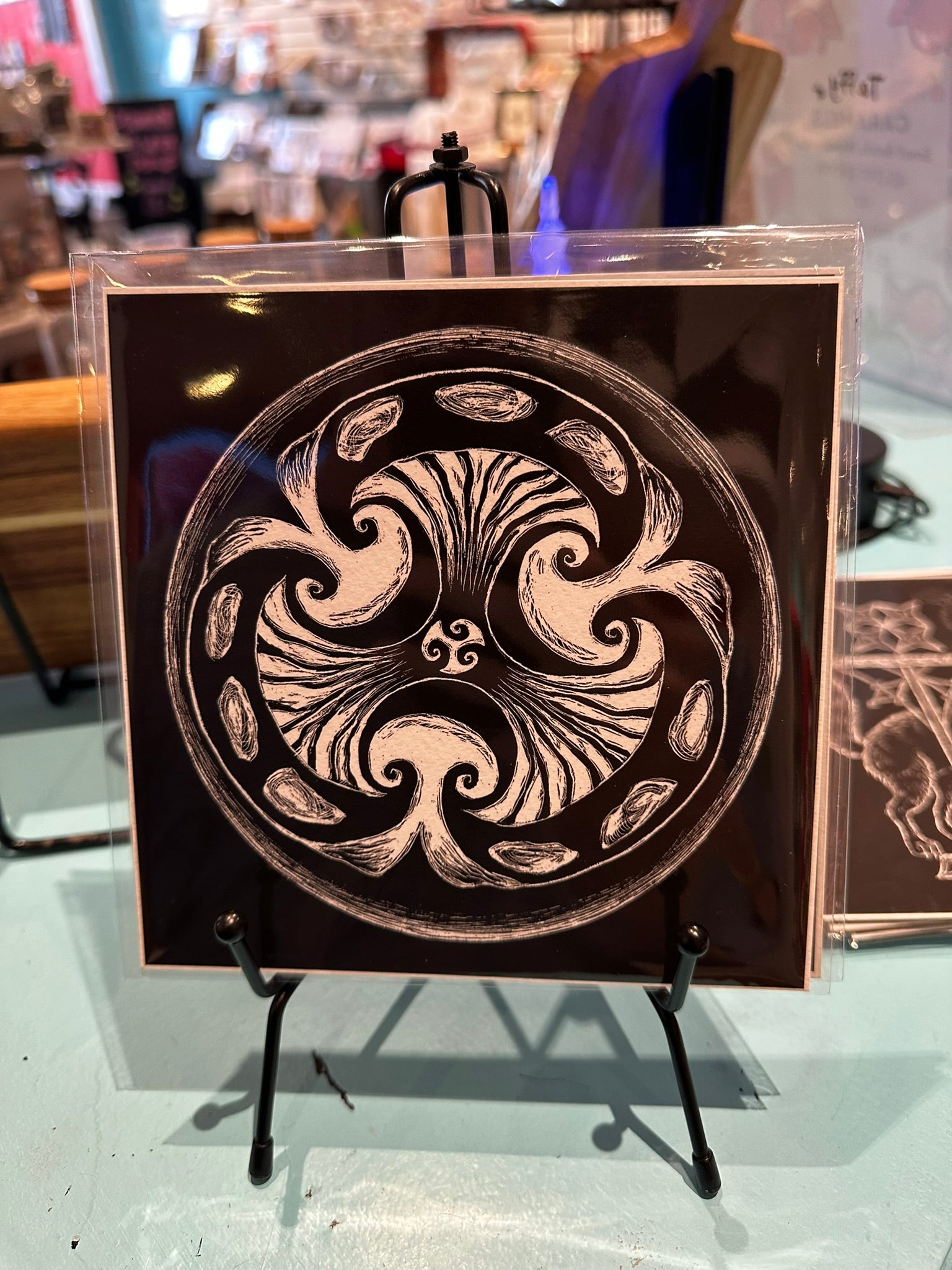 Claw & Clover Prints