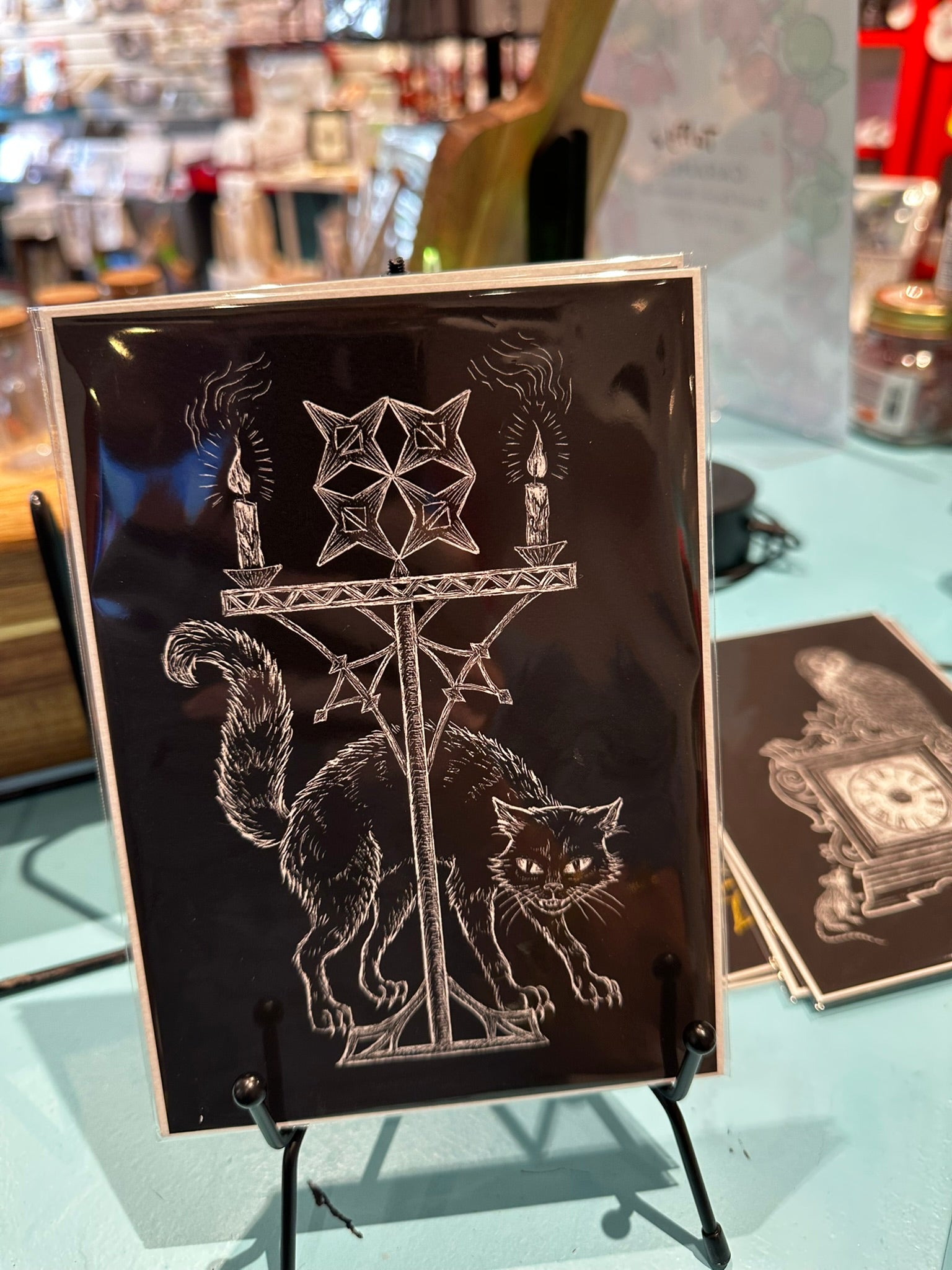 Claw & Clover Prints